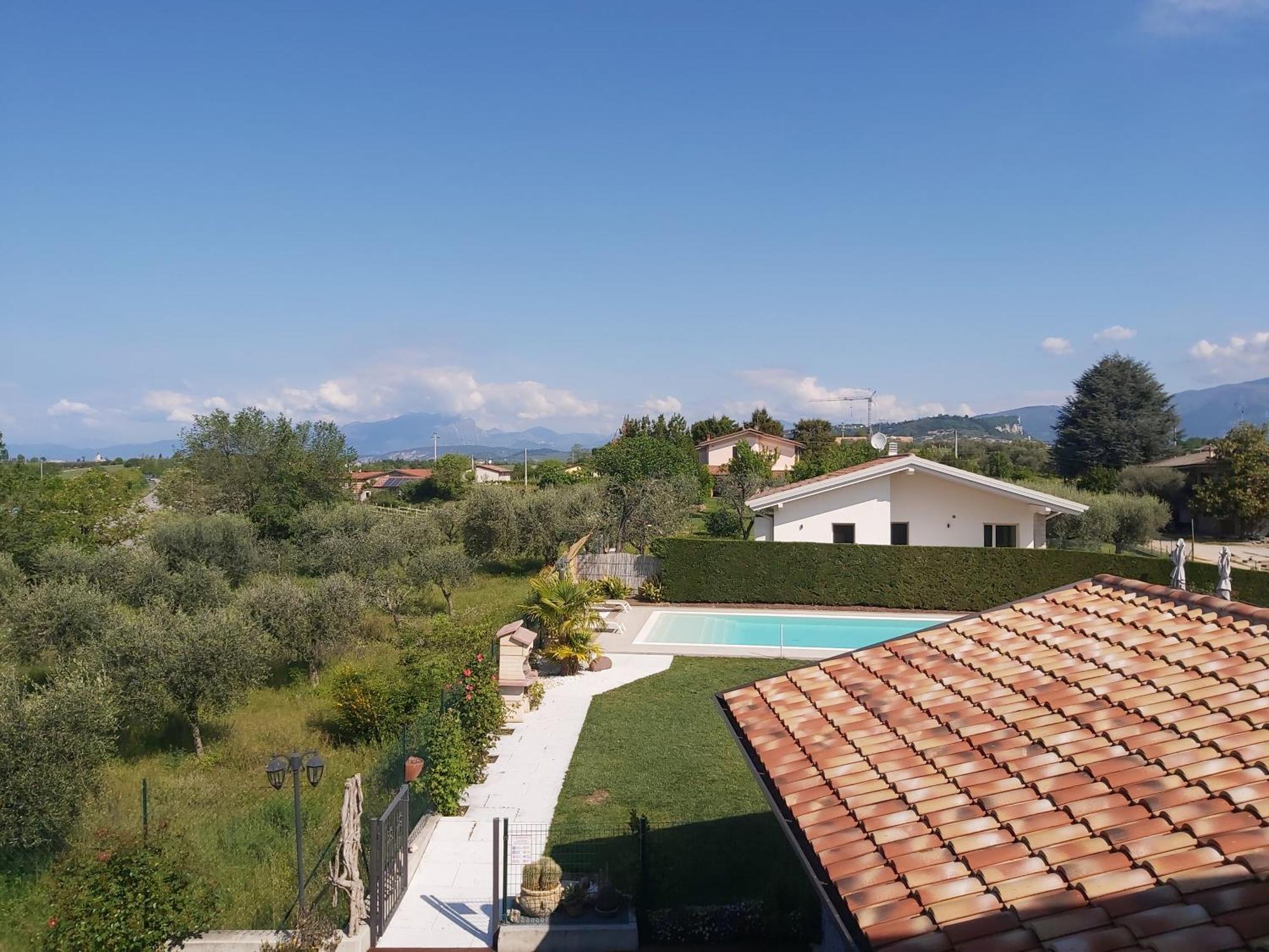Villa Poggio Бардолино Номер фото